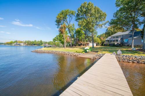 Channel Marker By Stay Lake Norman