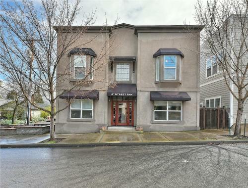 Apartamento 230 4th Street