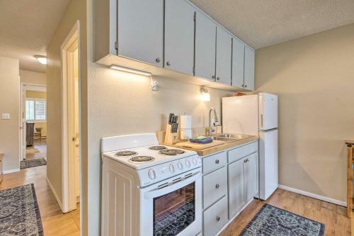 Apartamento Coastal Condo With Balcony - On Neskowin Beach!