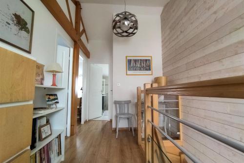 Grande Maison de Vacances Entre Oc�an For�t Et Marais 10 Pers
