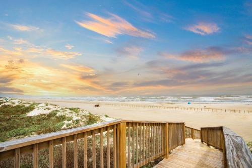 Sunrise Villas 101