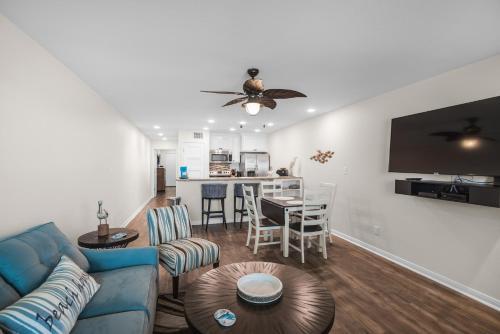 Sunrise Villas 210