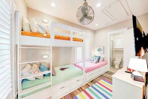 Green Turtle Cottage