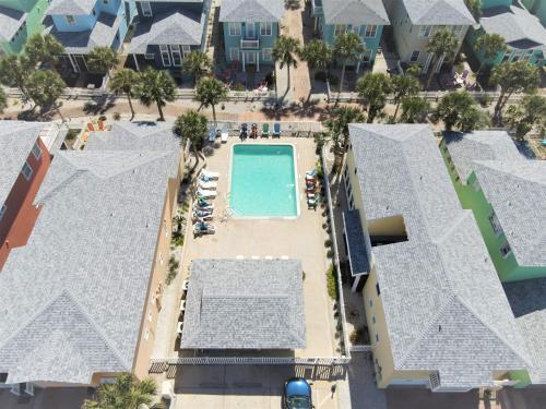 Beautifully Decorated Ocean View Beach House!!! Home