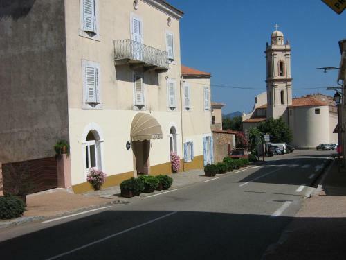 Hostal Maison D'h�tes San Pedru