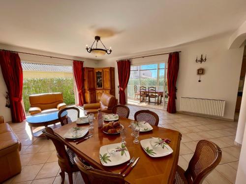 Villa Le Cros Yourhosthelper