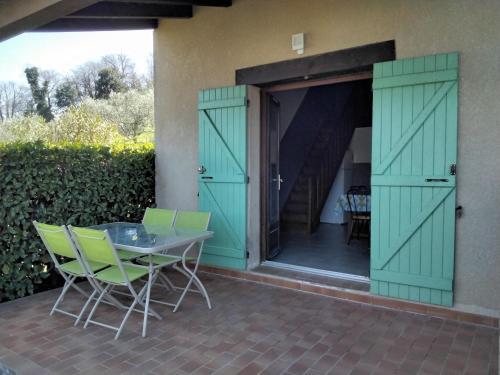 Apartamento Strada Di A Cuma