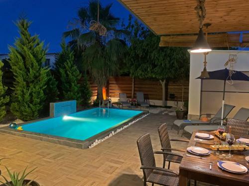 Shanti Paphos Villa