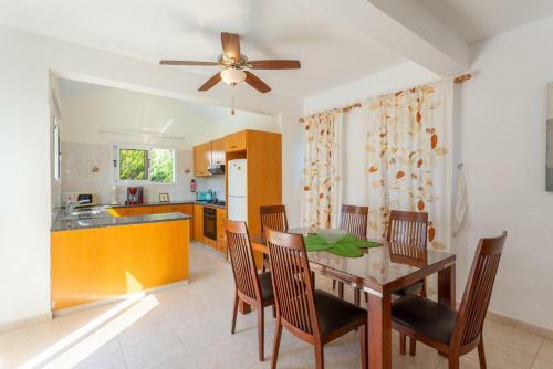 Villa Coral Aura
