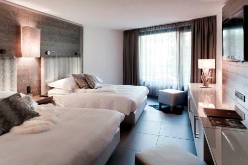 Morosani Fiftyone - The Room Only Hotel