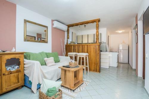 Apartment Jelena 50m From The Beach