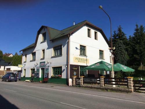 Hostal Penzion A Restaurace U ?ervink?