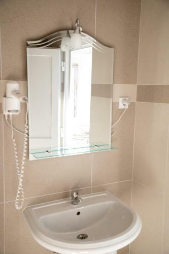 Hostal Apartments O Sole Mio