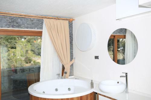Shimal Residence Hotel