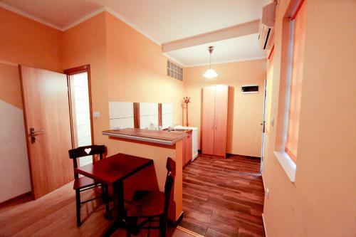 Bed & Breakfast Rooms Konak Mikan