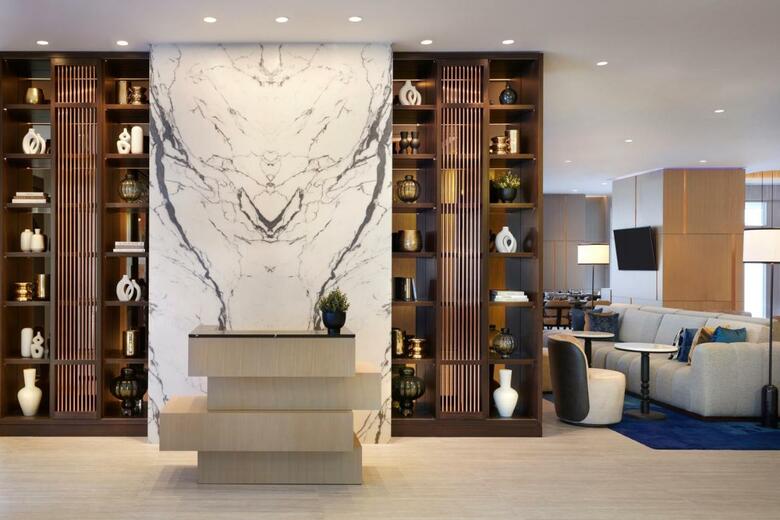 Kingston Marriott Hotel