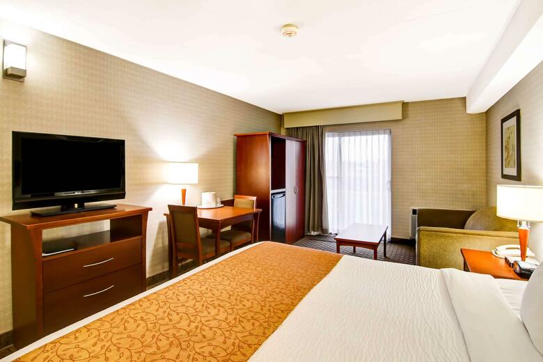 Hotel Comfort Inn Kitchener - Standard Cb