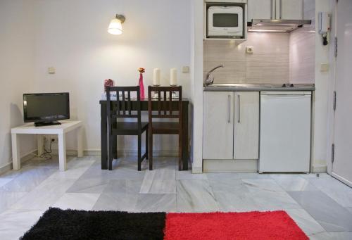 Apartamentos Puerta Del Sol
