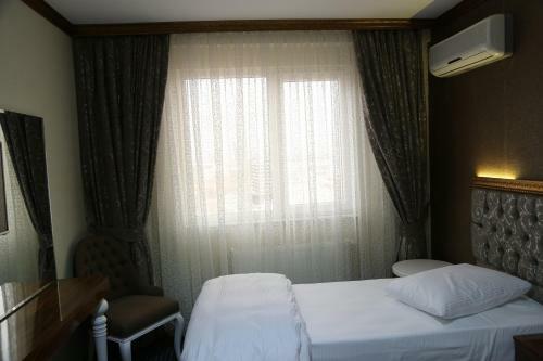 Grand Sera Hotel