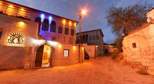 Zuwinasa House Hotel