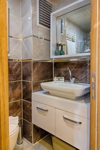 Apartamento Aspendos Suites