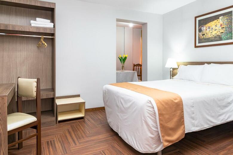 Hotel Plaza San Antonio
