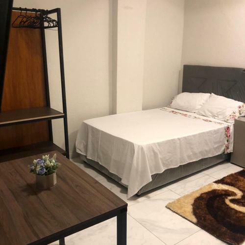 Los Monges Aparthotel