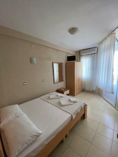 Hostal Nese Hotel