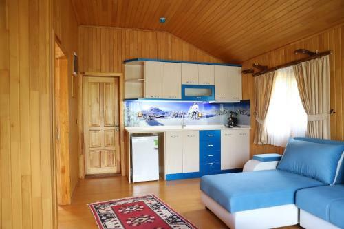 Leontopolis Apart Otel
