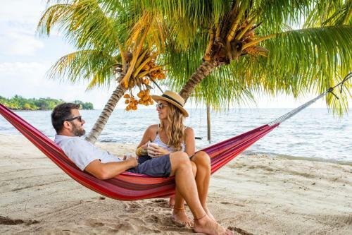 Hotel Mariposa Belize Beach Resort
