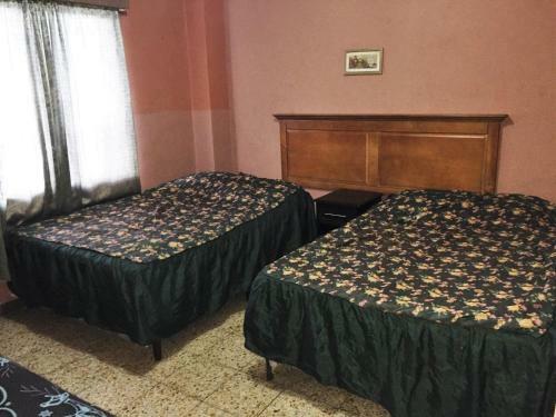 Hostal Hotel Guest House Inn