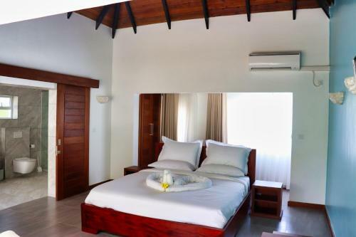Hotel Searenity Beach Villa