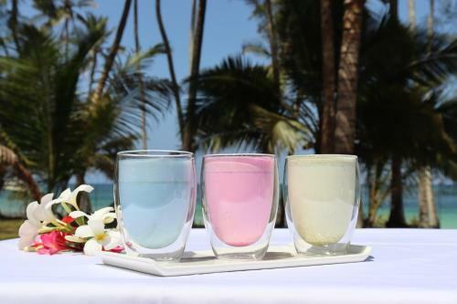 Hotel Searenity Beach Villa