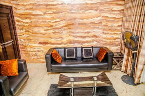 Apartamento Tobby Royal Suites