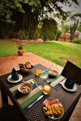 Hostal Elementis Entebbe