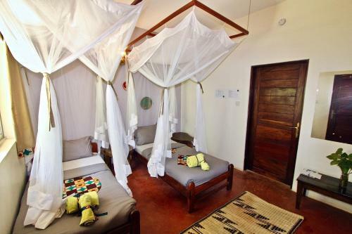 Hotel Viavia Entebbe