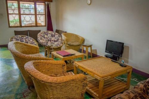 Hostal Ewaka Guesthouse And Backpackers