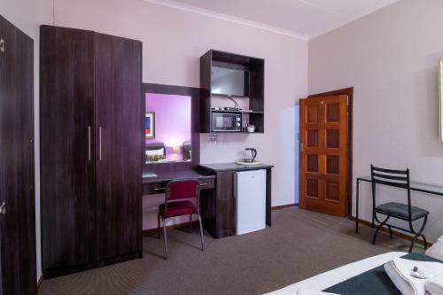 Hostal Lala Dene Lodge