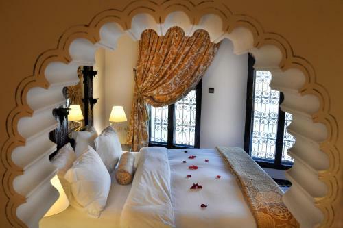 Riad Maison Bleue And Spa