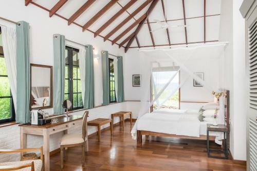 Hotel Camellia Hills