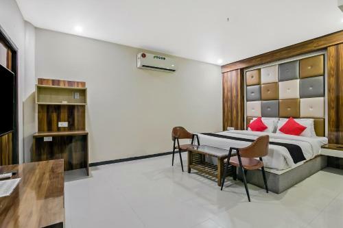 Hotel Oyo 77861 Elite Continental