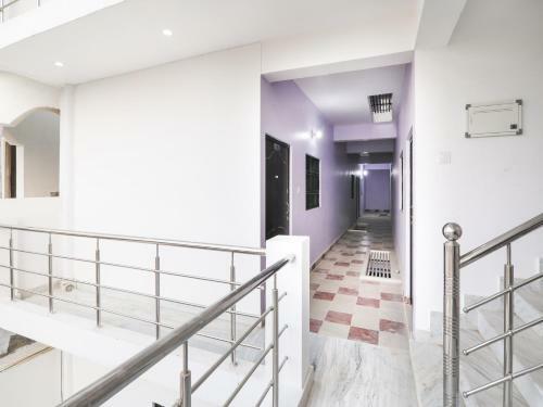 Hotel Oyo 76231 Dev Inn