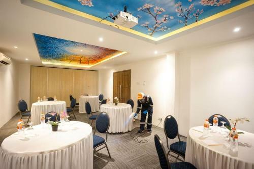 Kaloka Airport Hotel