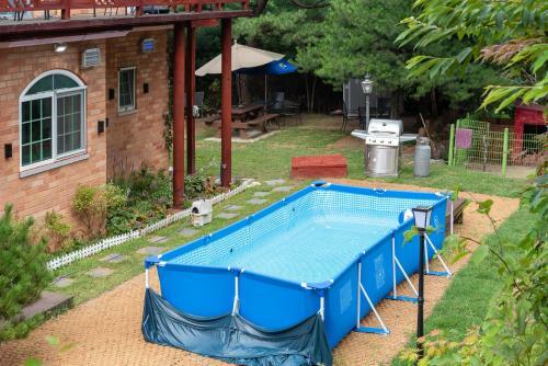 The Hyu Largo