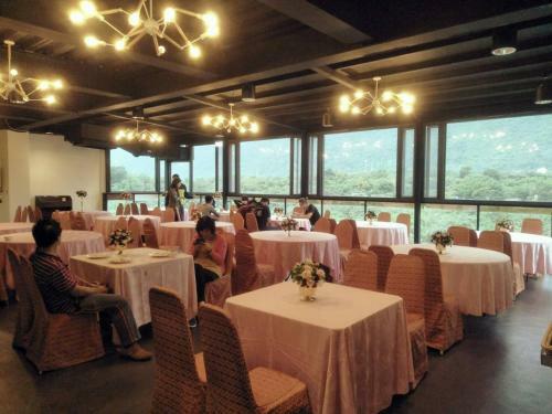Hotel Starry Inns