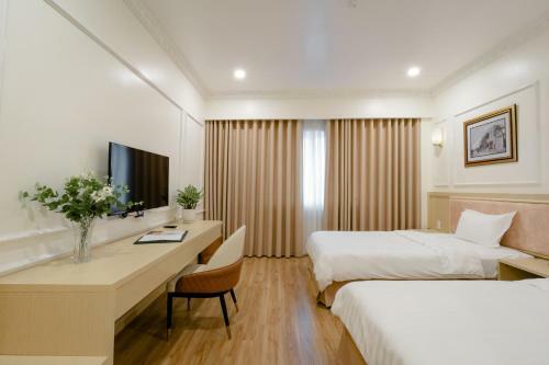 Lam S?n White Palace Hotel