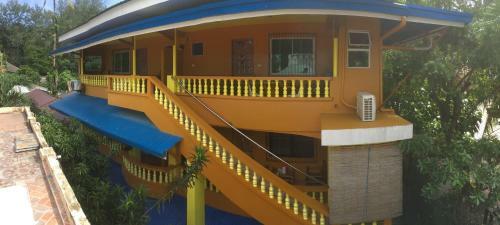 Posada Gracias Inn
