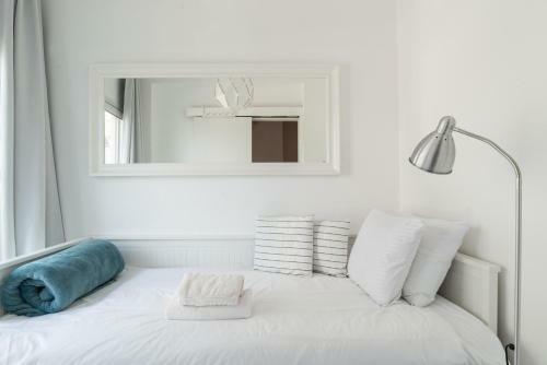 Sea View 2 Bedroom Apartment