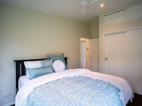 The Treehouse - Kaiteriteri Holiday Home
