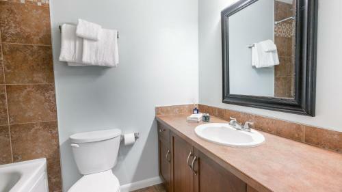 Apartamento Bright And Airy Condo With Pool! #454